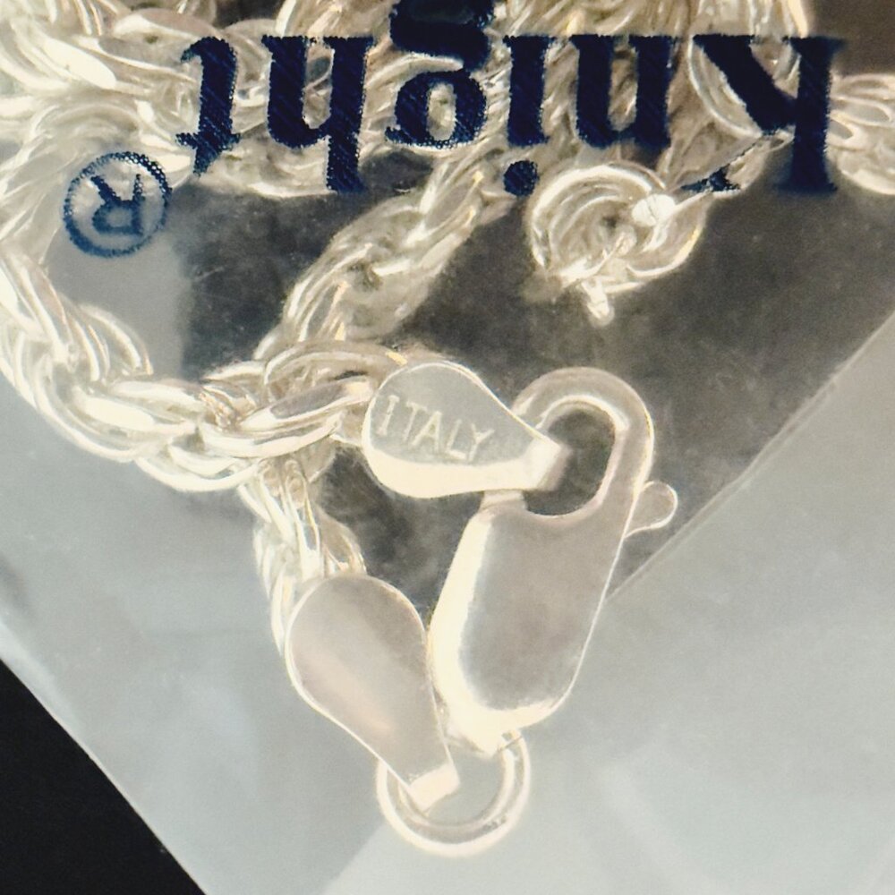 Fine Silver Chain Necklace Jewelry - Picture 5 of 5
